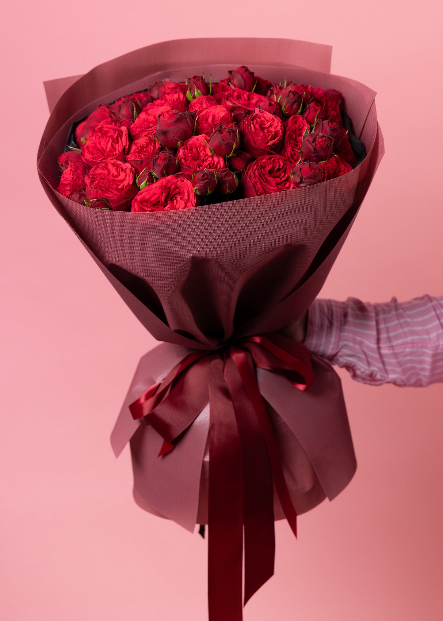 Red Piano Spray Rose Bouquet